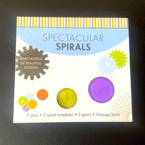 NEW Spectacular Spirals Drawing Kit with pens templates and gears - Art Project